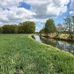 Zauberhaftes Tiny House Mit Kamin An Der Elbe Hittbergen