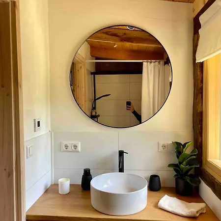 Ferienhaus Zauberhaftes Tiny House Mit Kamin An Der Elbe