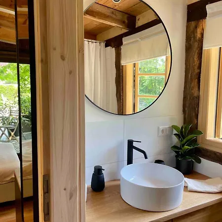 Zauberhaftes Tiny House Mit Kamin An Der Elbe Hébergement de vacances *