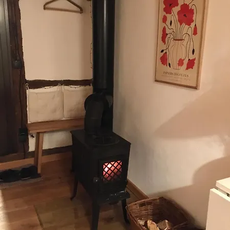 Zauberhaftes Tiny House Mit Kamin An Der Elbe Hittbergen