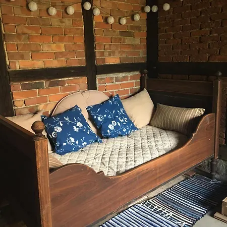 Zauberhaftes Tiny House Mit Kamin An Der Elbe Ferienhaus