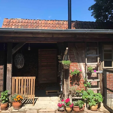 Zauberhaftes Tiny House Mit Kamin An Der Elbe Tatil Evi Hittbergen